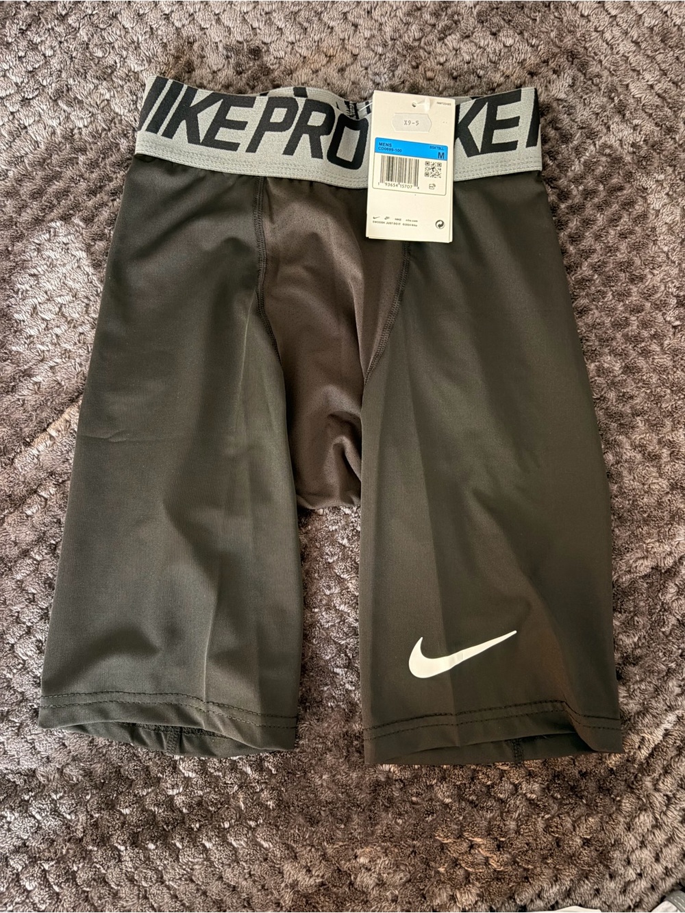 Black Nike pro compression shorts